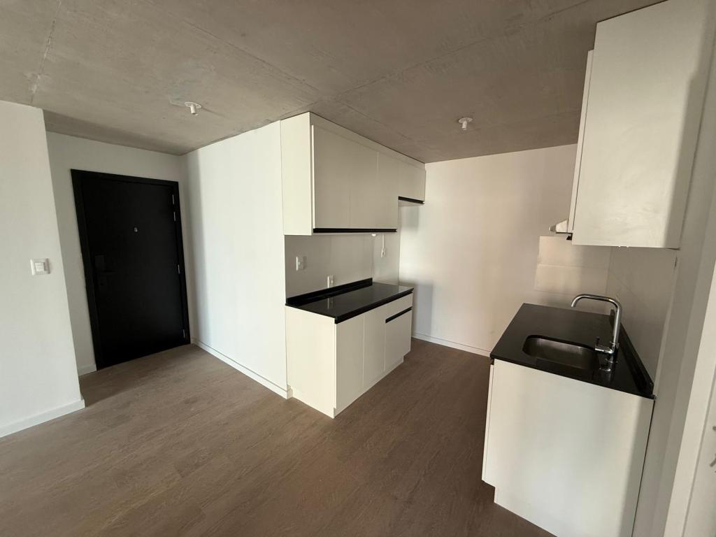 Alquiler apartamento 1 dormitorio a estrenar en Cordón Sur. Garage opcional.