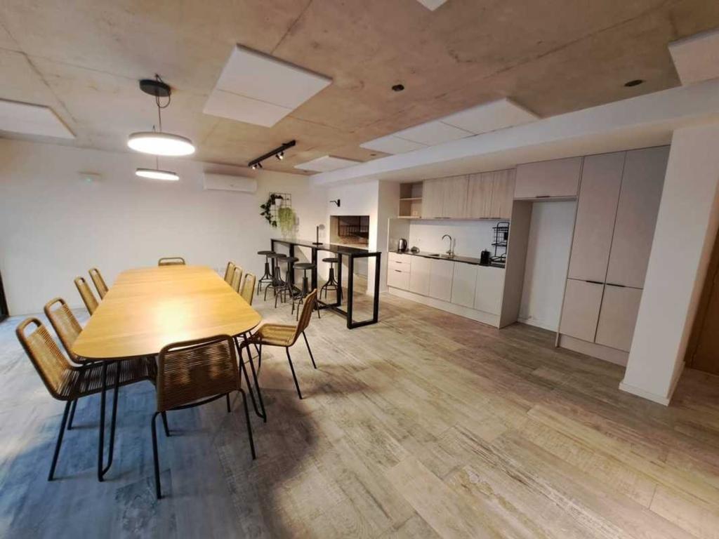 Alquiler apartamento 1 domitorio con garage en Cordón sur.