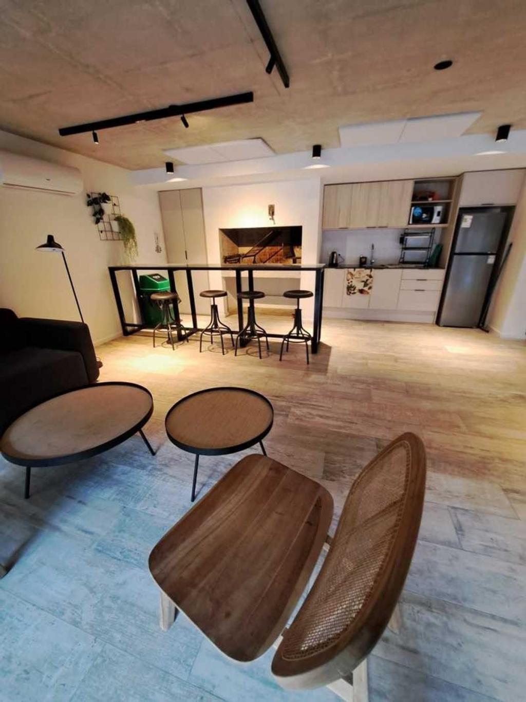 Alquiler apartamento 1 domitorio con garage en Cordón sur.