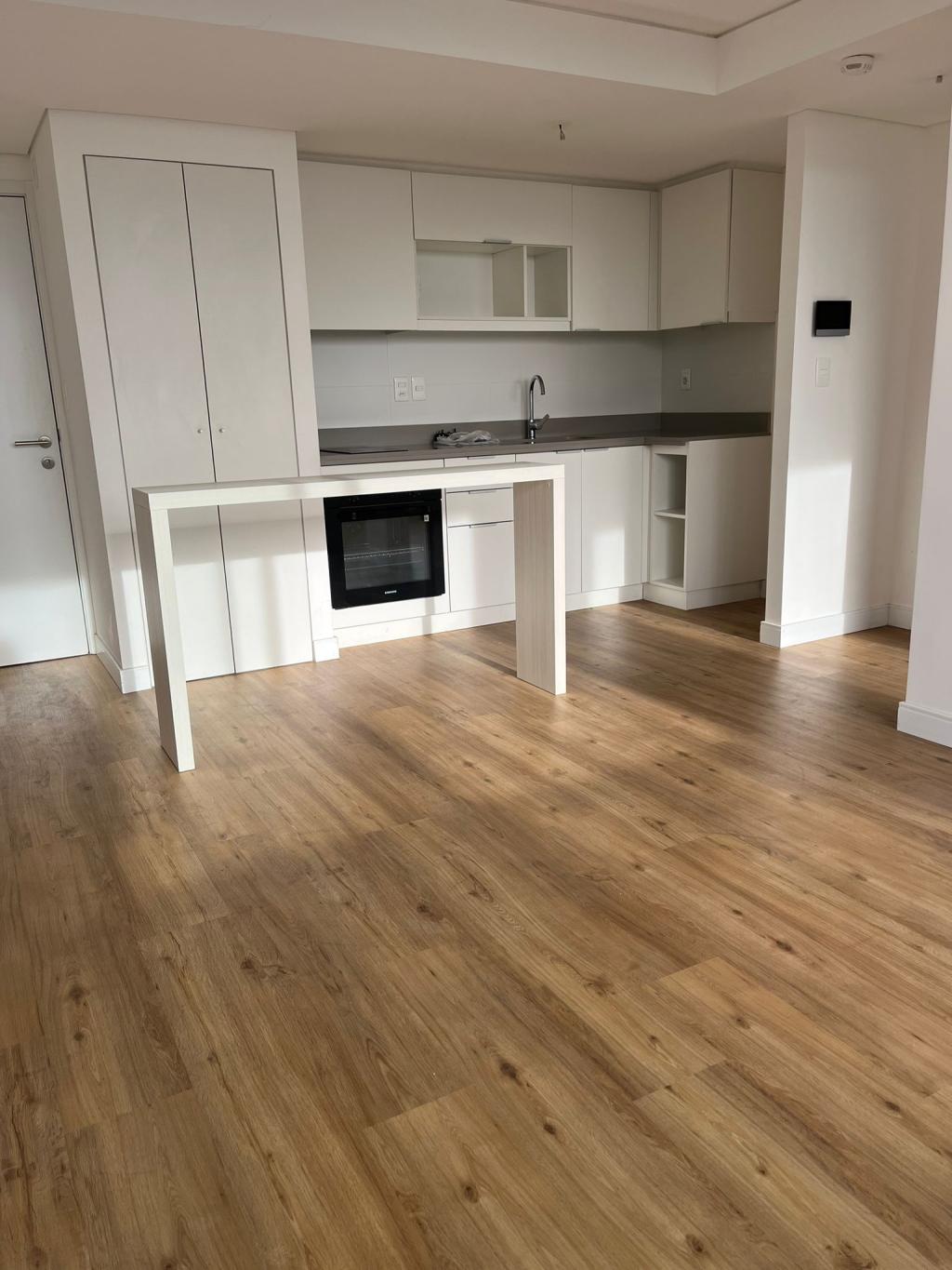 ALQUILER APARTAMENTO 1 DORMITORIO EN PISO 10 DE DISTRITO M MALVIN