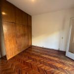 Venta de apartamento de 4 dormitorios en Pocitos.