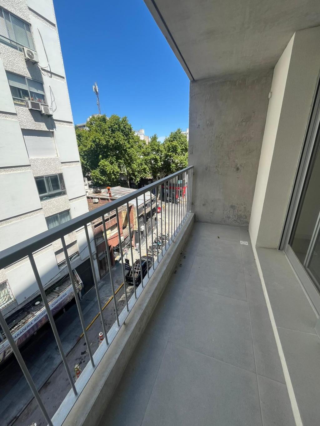 Venta de apartamento de 2 dormitorios a estrenar en Cordón Sur.