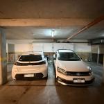 Venta de penthouse 2 dormitorios, parrillero y garage doble en Punta Carretas.