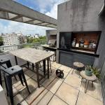Venta de penthouse 2 dormitorios, parrillero y garage doble en Punta Carretas.