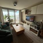 Venta de penthouse 2 dormitorios, parrillero y garage doble en Punta Carretas.