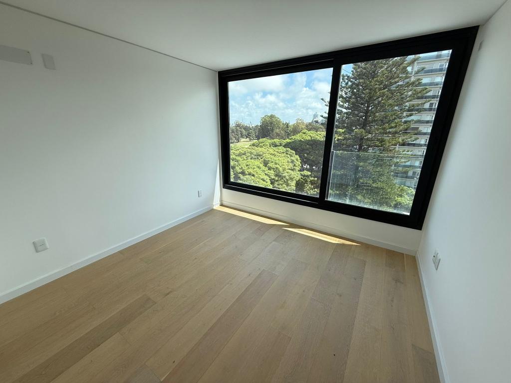 Venta de apartamento 3 dormitorios a estrenar en Punta Carretas