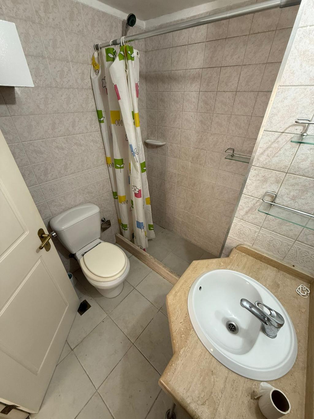 Alquiler apartamento amueblado de 1 dormitorio en Tres Cruces.