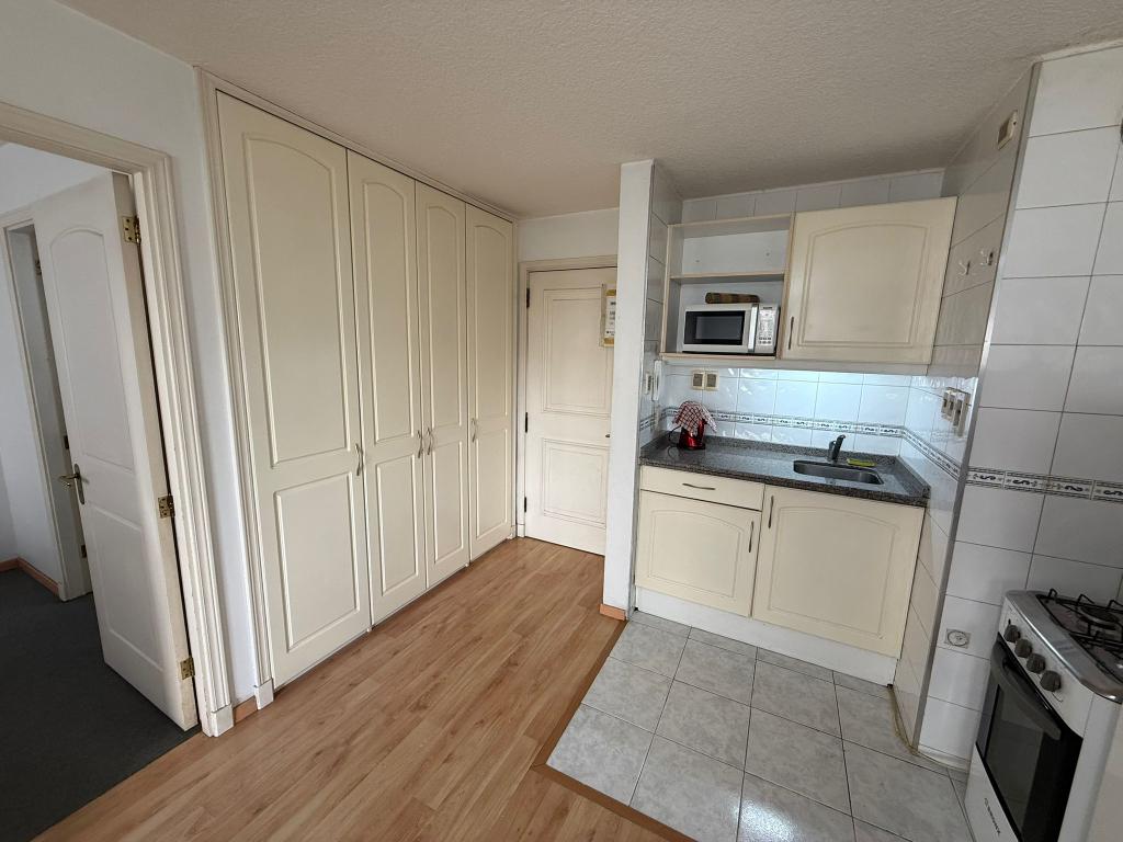 Alquiler apartamento amueblado de 1 dormitorio en Tres Cruces.