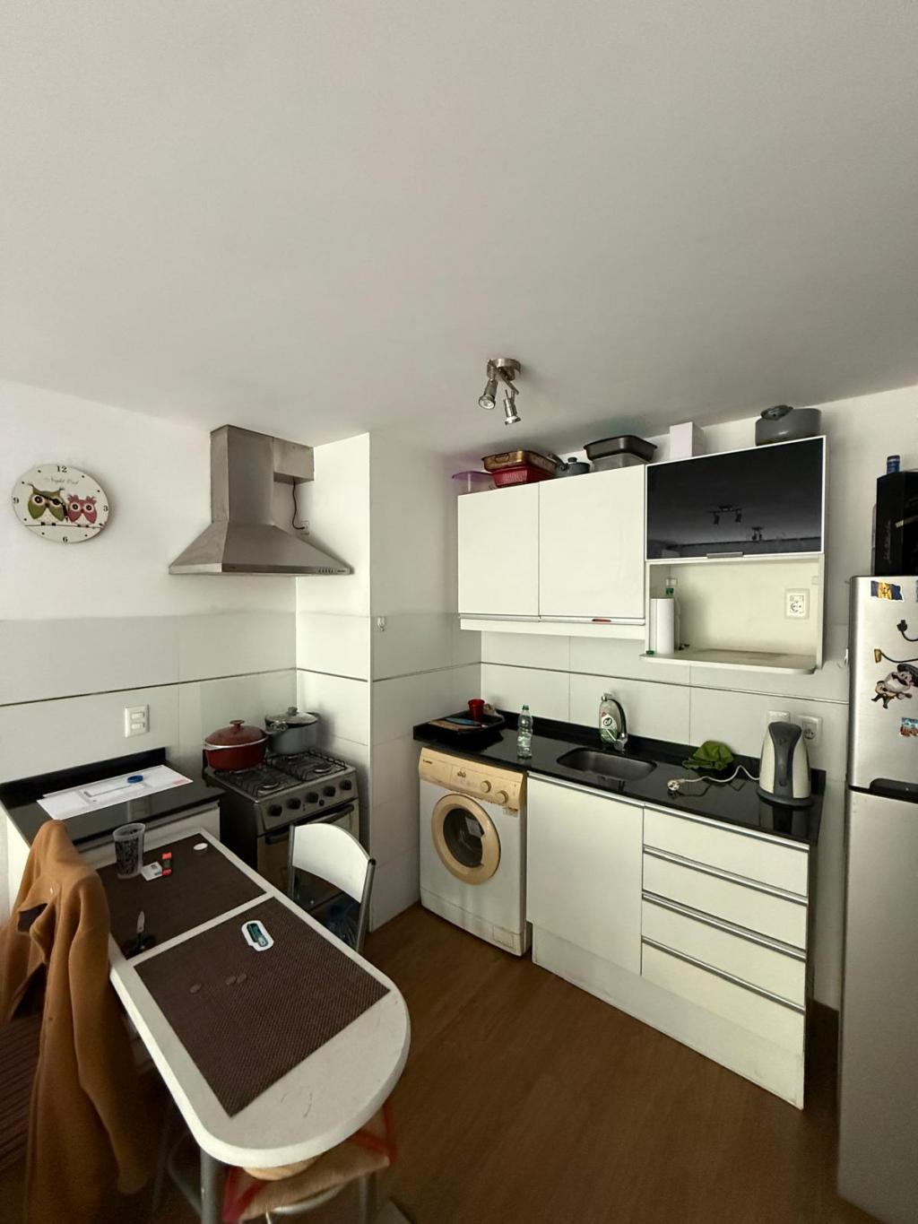 Alquiler apartamento 1 dormitorio con garage en Cordón Sur.