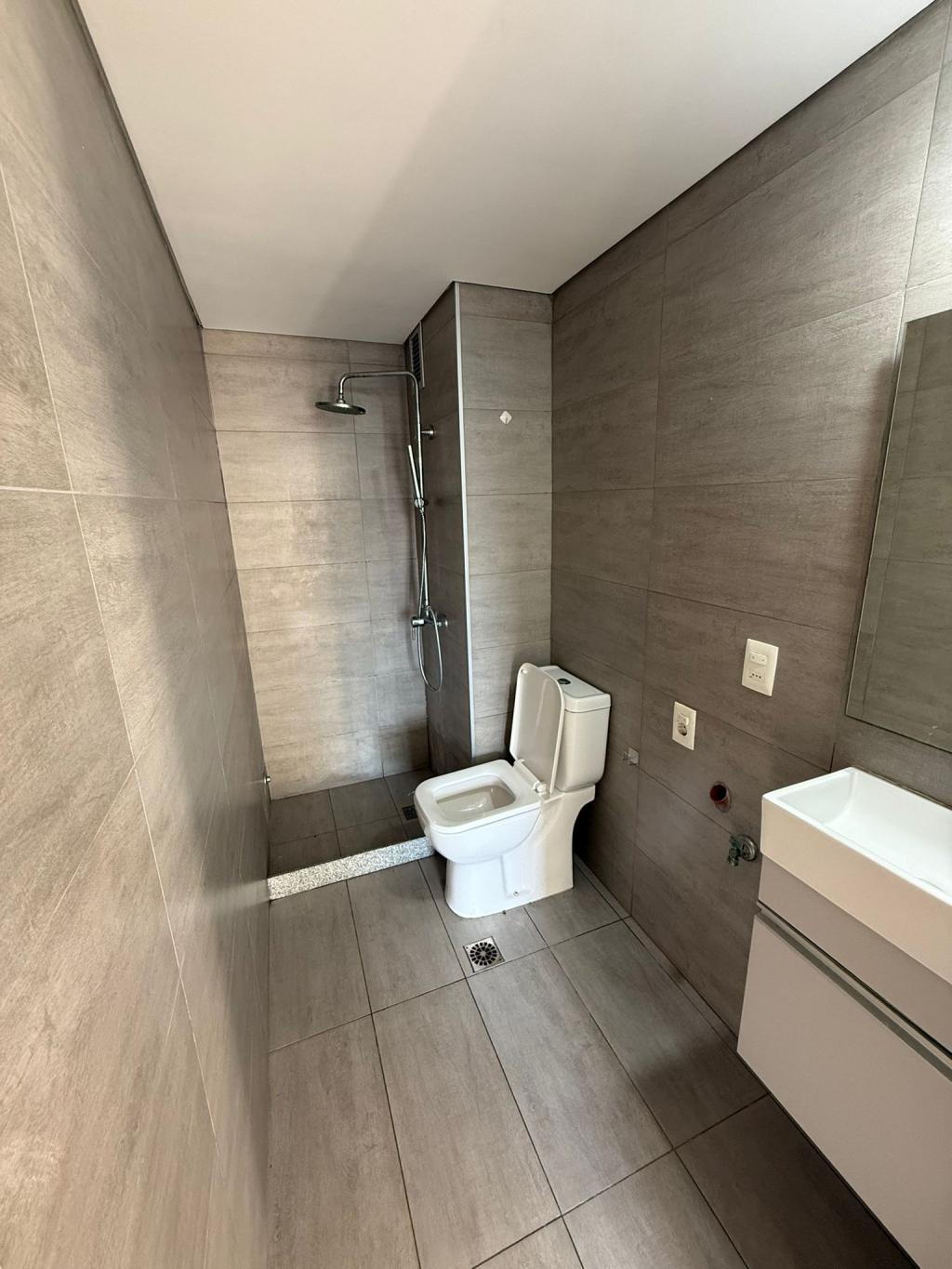 Alquiler apartamento 2 dormitorios, 2 baños en Aguada. Altos del Libertador