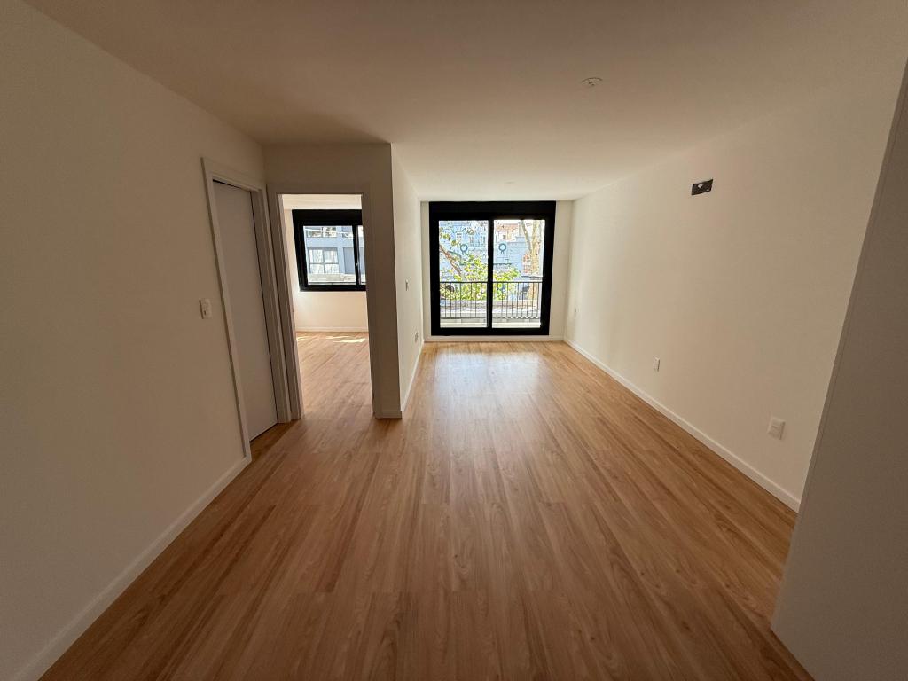 Alquiler apartamento 1 dormitorio a estrenar en Cordón Sur.