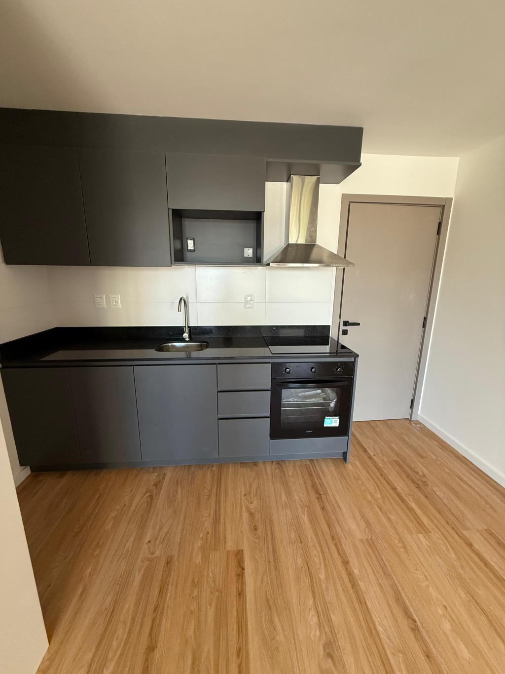 Alquiler apartamento 1 dormitorio a estrenar en Cordón Sur.
