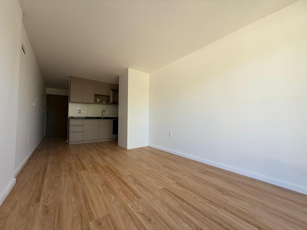 Venta de monoambiente a estrenar en Cordón Sur.