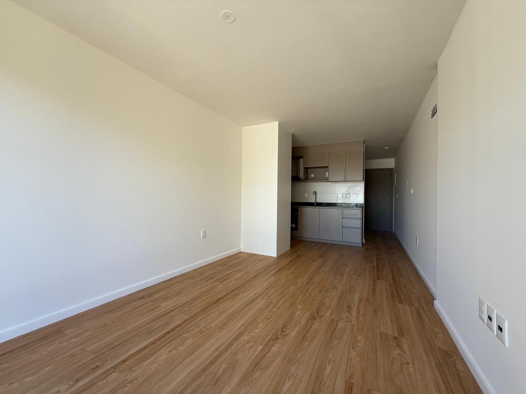 Venta de monoambiente a estrenar en Cordón Sur.
