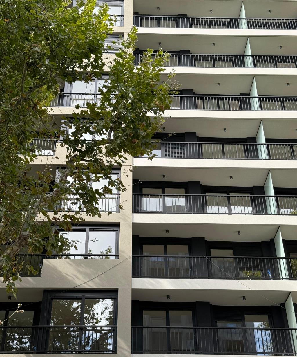 Venta de monoambiente a estrenar en Cordón Sur.