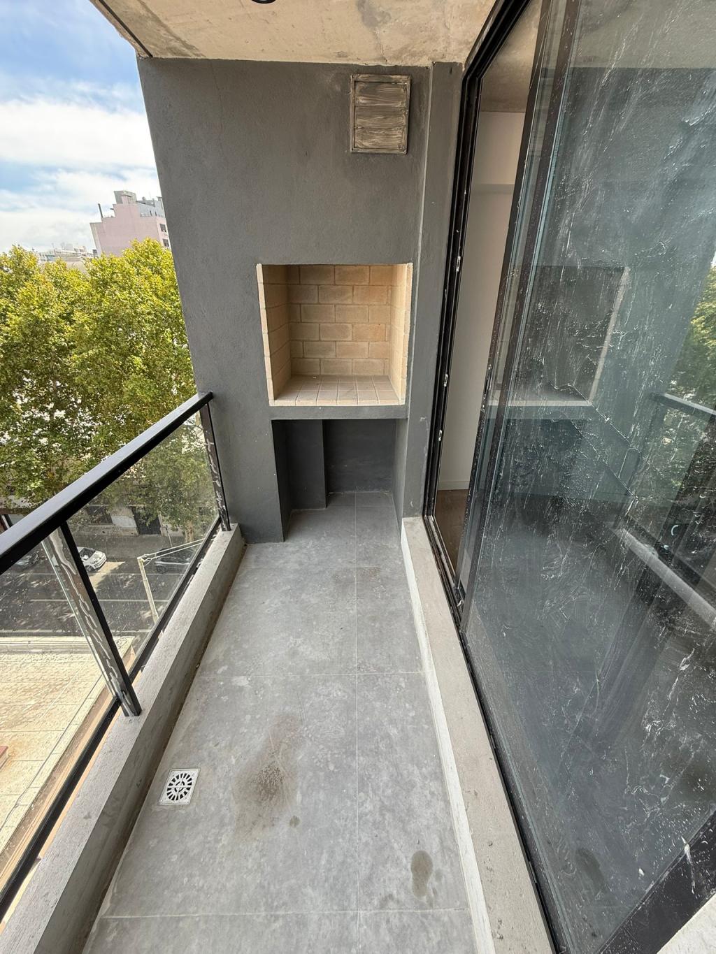Alquiler apartamento 1 dormitorio a estrenar en Cordón Sur.