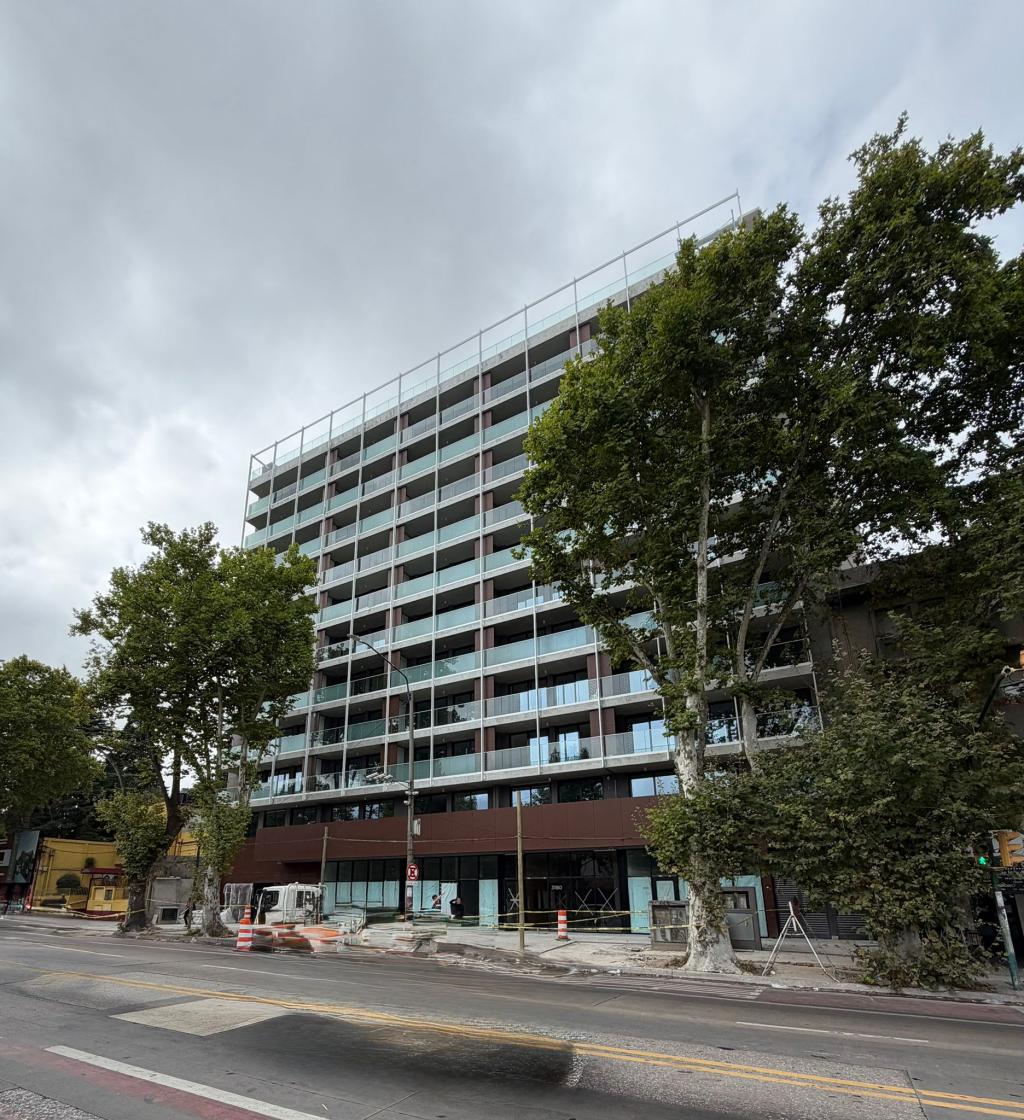 Alquiler apartamento monoambiente a estrenar en La Blanqueada.