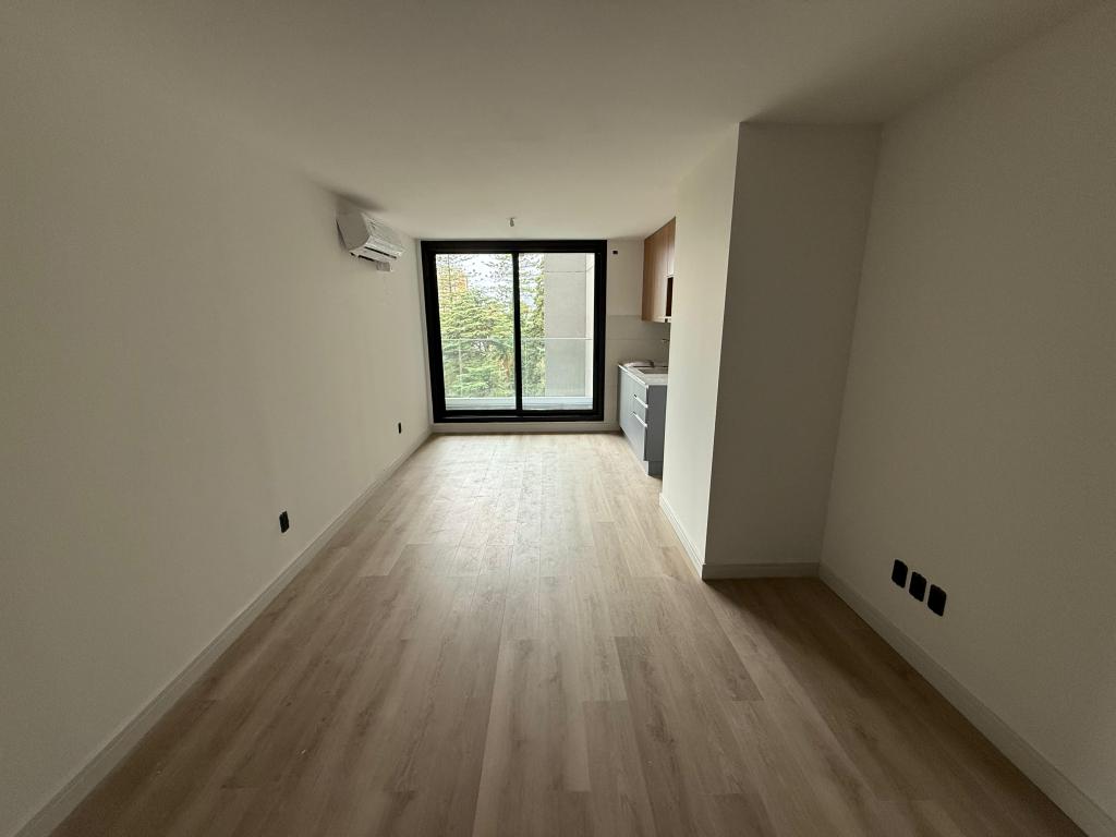 Alquiler apartamento monoambiente a estrenar en La Blanqueada.