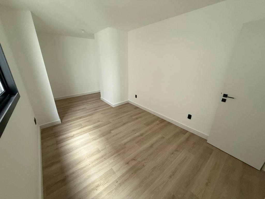 Alquiler apartamento 2 dormitorios a estrenar en La Blanqueada.