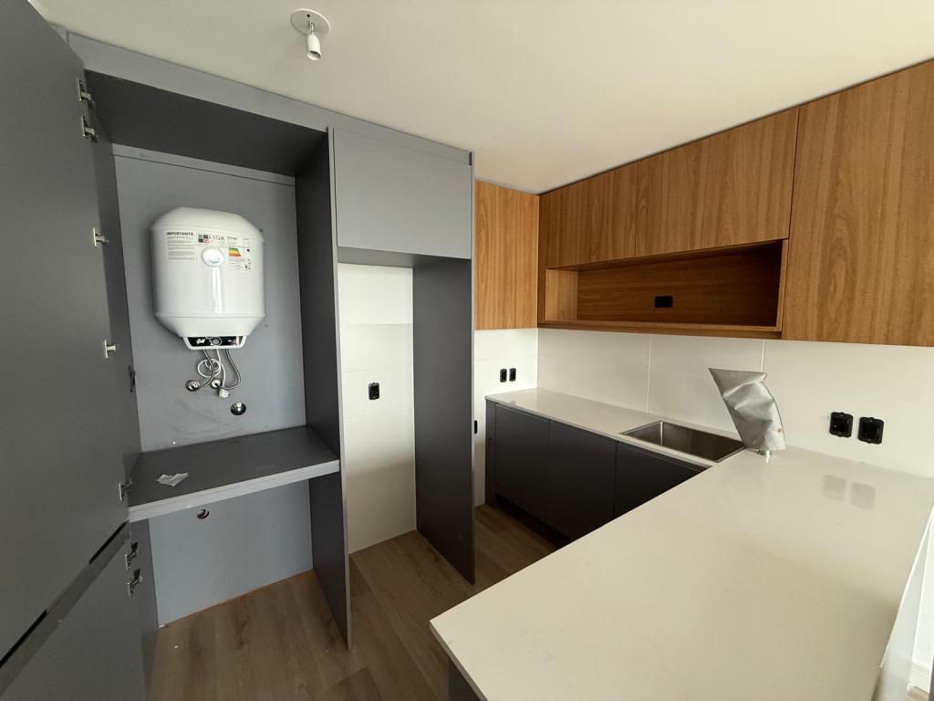 Alquiler apartamento 2 dormitorios con patio y en La Blanqueada.