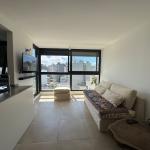 Venta apartamento 3 dormitorios, terraza con parrillero y garaje en Tres Cruces