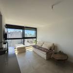 Venta apartamento 3 dormitorios, terraza con parrillero y garaje en Tres Cruces