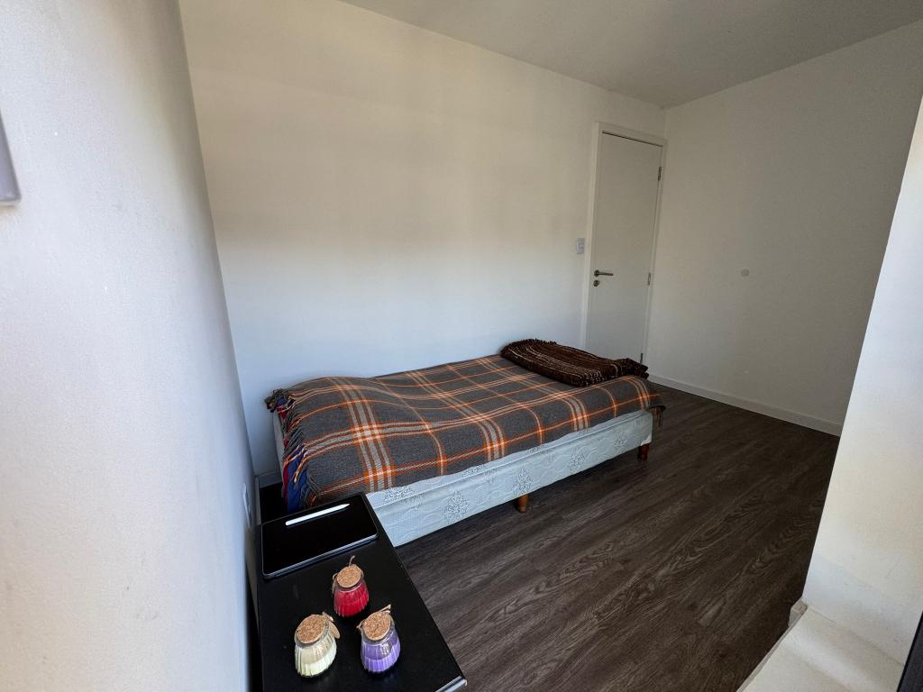 Venta apartamento 3 dormitorios, terraza con parrillero y garaje en Tres Cruces