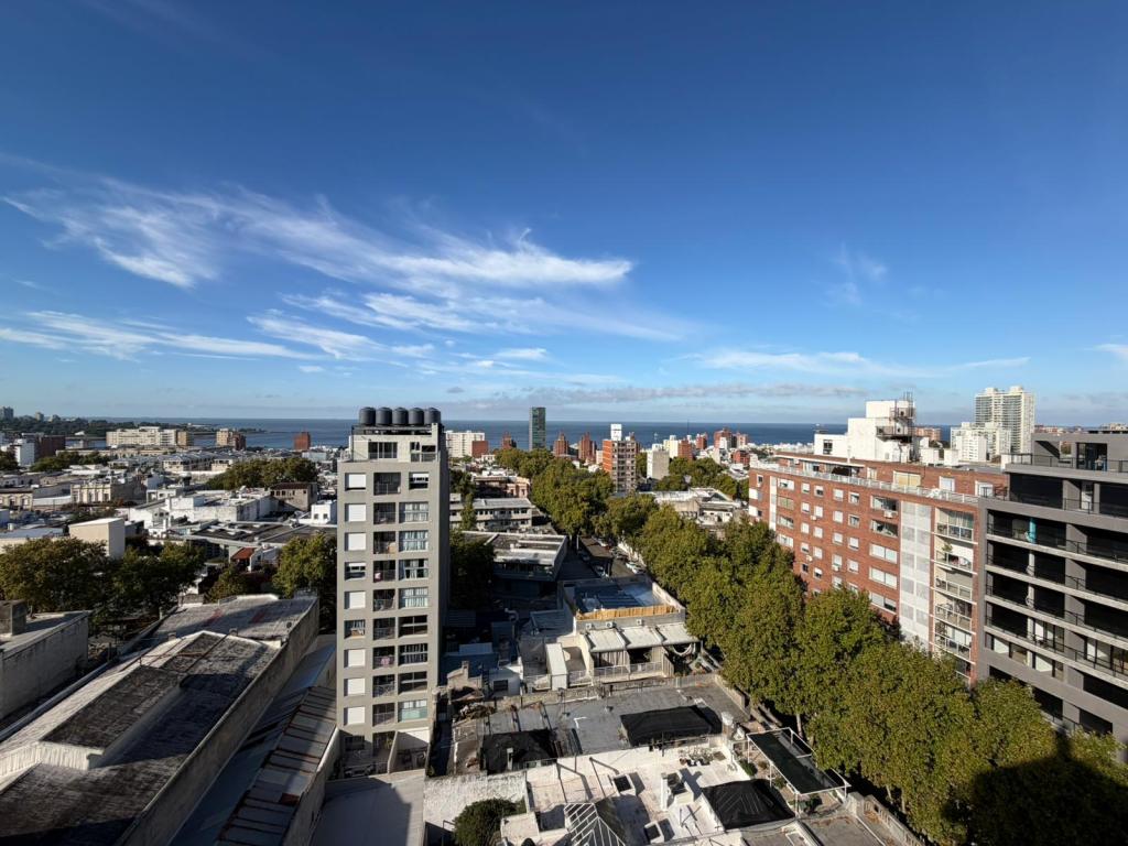 Alquiler apartamento 1 dormitorio a estrenar en Cordón Sur. AMPLIA TERRAZA EXCLUSIVA.