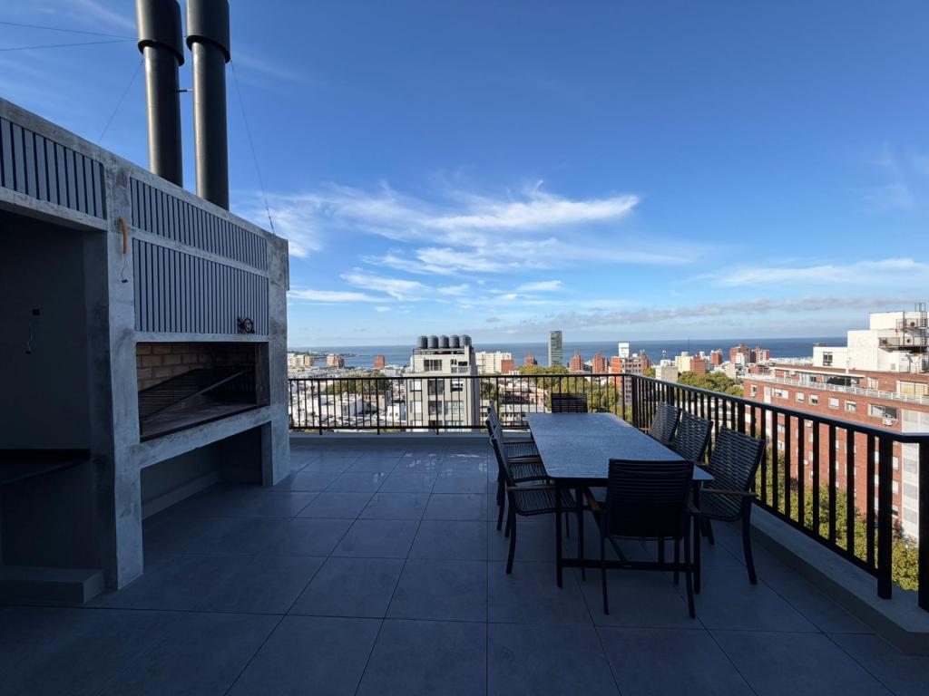 Alquiler apartamento 1 dormitorio a estrenar en Cordón Sur. AMPLIA TERRAZA EXCLUSIVA.