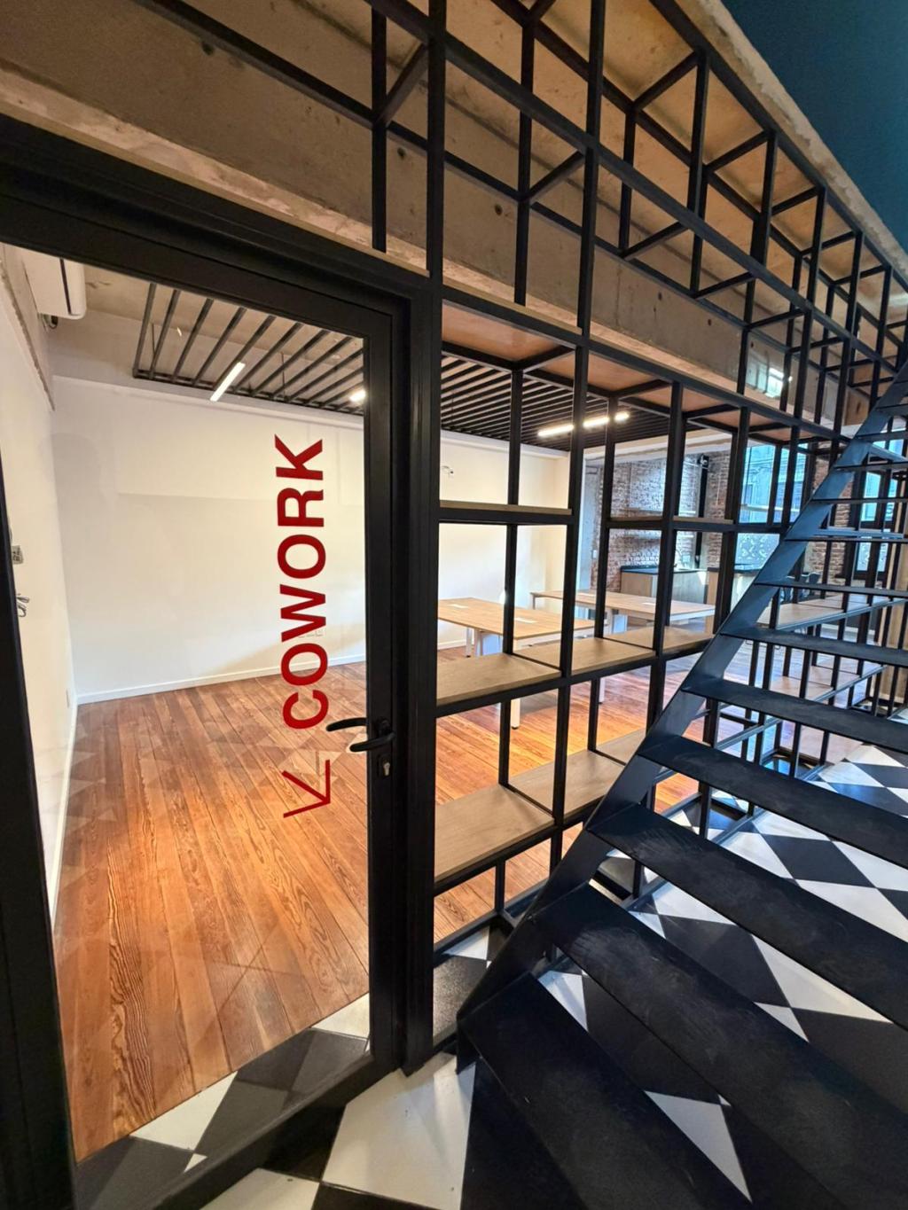 Alquiler apartamento 1 dormitorio a estrenar en Cordón Sur. AMPLIA TERRAZA EXCLUSIVA.