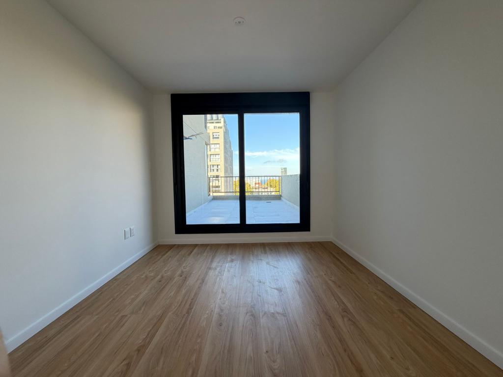 Alquiler apartamento 1 dormitorio a estrenar en Cordón Sur. AMPLIA TERRAZA EXCLUSIVA.