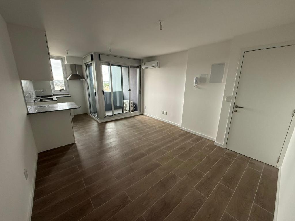 Venta de apartamento de 1 dormitorio con garage en La Blanqueada. A estrenar.