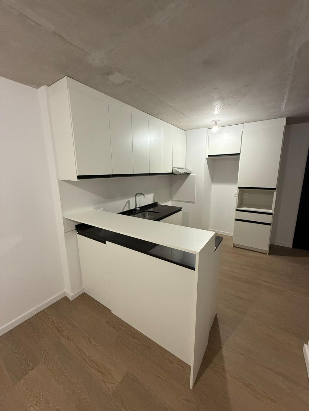 Alquiler apartamento 1 dormitorio a estrenar en Cordón Sur.