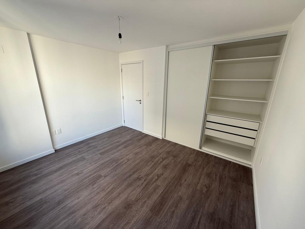 Alquiler apartamento de 1 domitorio con parrillero propio a estrenar en Tres Cruces