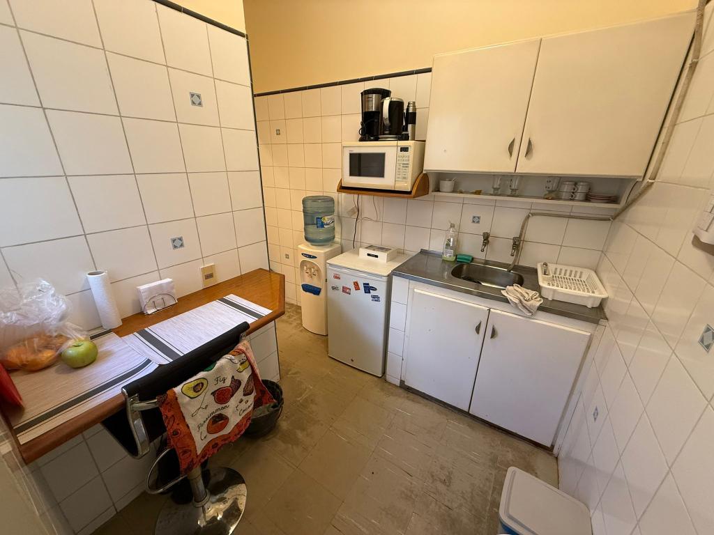 VENTA de apartamento ph tipo casa con gran potencial en Parque Rodó/Punta Carretas.
