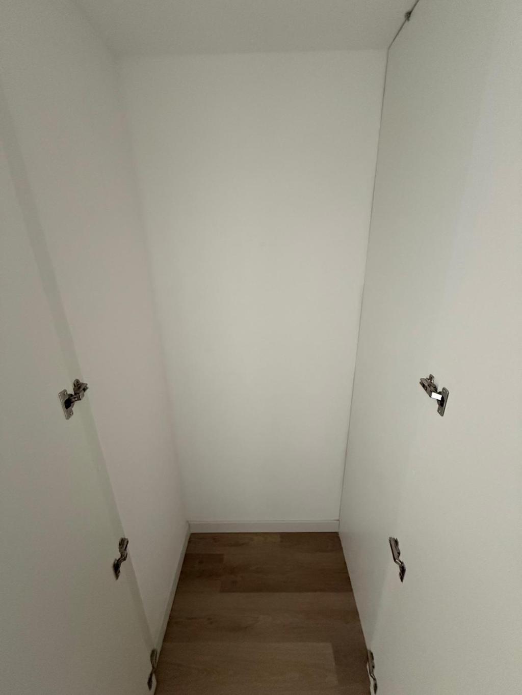 Alquiler de apartamento de 1 dormitorio con patio de 55 m2, a estrenar en Cordón Sur.