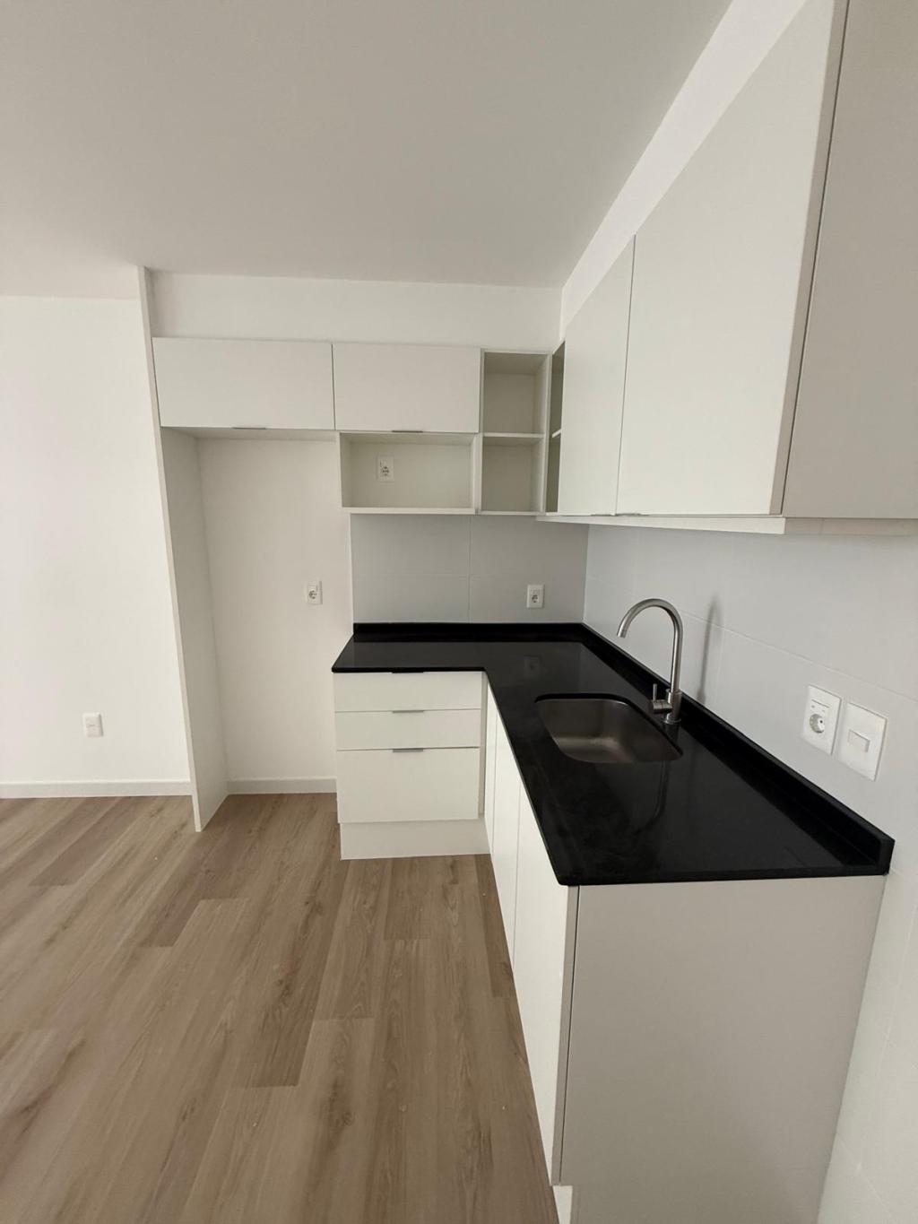 Alquiler de apartamento de 2 dormitorios a estrenar en Cordón Sur.