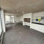 Alquiler de apartamento de 1 dormitorio con patio de 55 m2, a estrenar en Cordón Sur.
