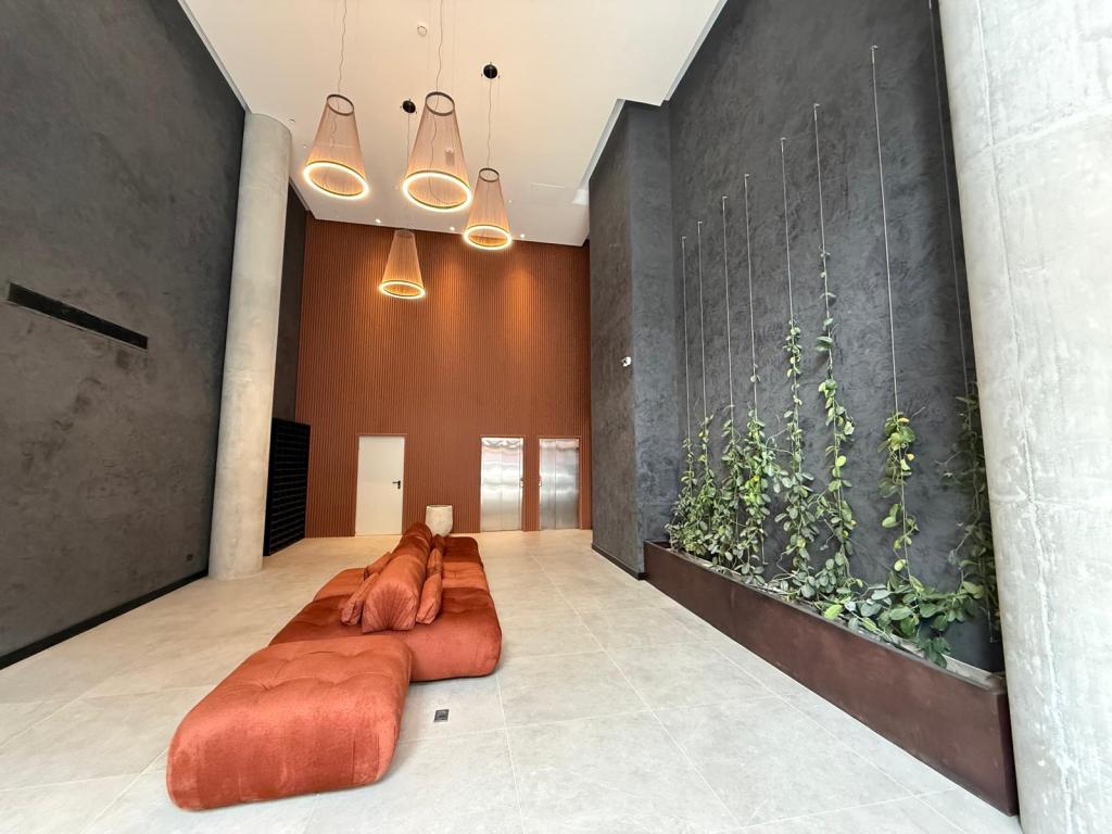 Alquiler apartamento 1 domitorio en centro, piso alto y vista despejada.