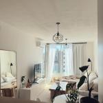 Alquiler apartamento 1 dormitorio en piso alto al frente, Cordón Sur.