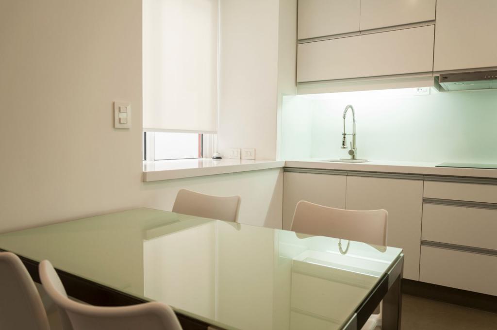 Venta de casa de 3 dormitorios, 3 baños, parrillero y garage en Pocitos.