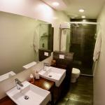Venta de casa de 3 dormitorios, 3 baños, parrillero y garage en Pocitos.