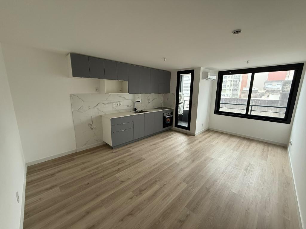 Alquiler apartamento 1 domitorio a estrenar en Cordón Sur.