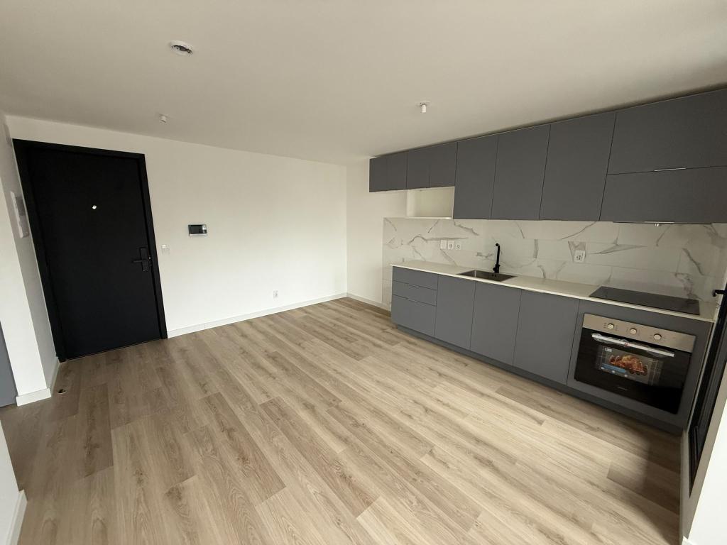 Alquiler apartamento 1 domitorio a estrenar en Cordón Sur.