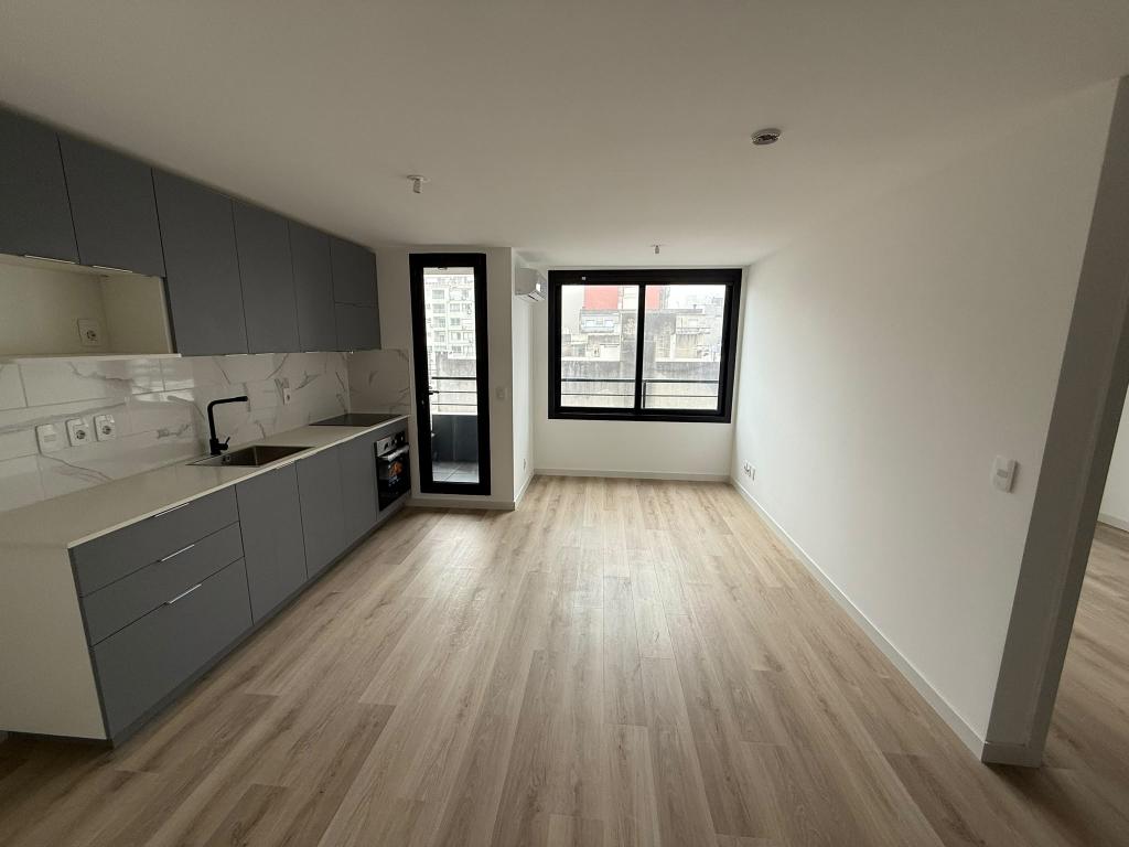 Alquiler apartamento 1 domitorio a estrenar en Cordón Sur.