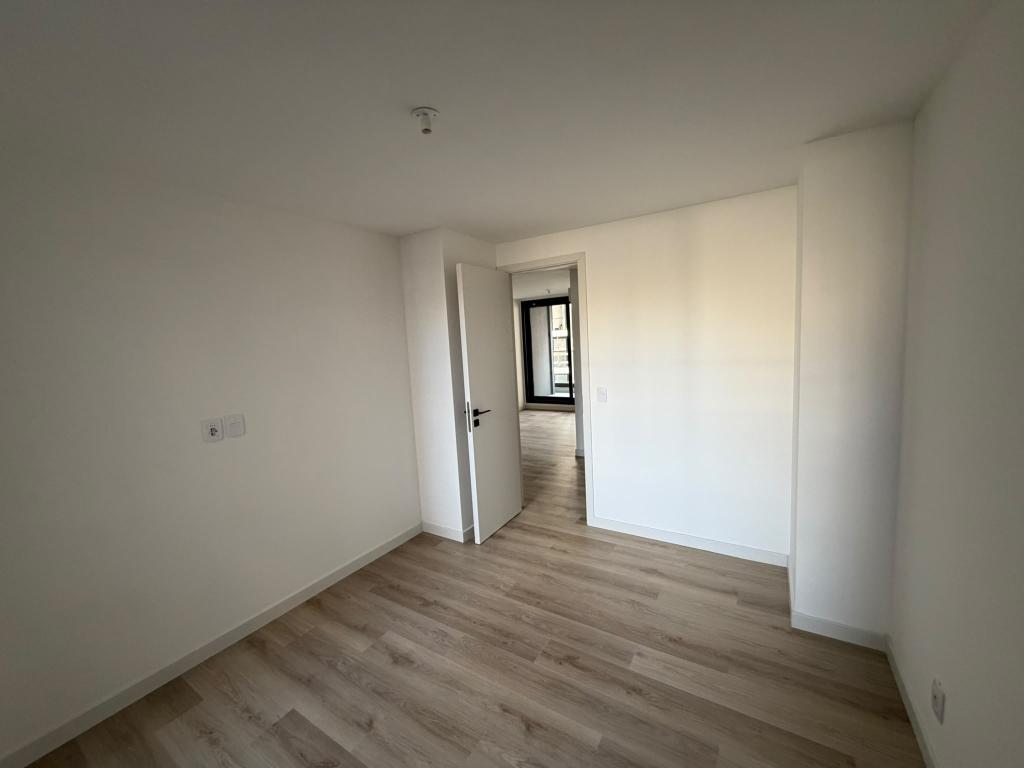 Alquiler apartamento 2 dormitorios a estrenar en Cordón Sur.