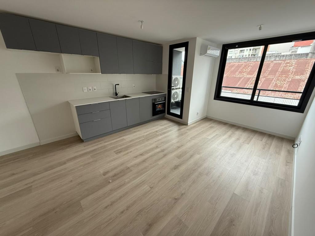 Alquiler apartamento 1 domitorio a estrenar en Cordón Sur.