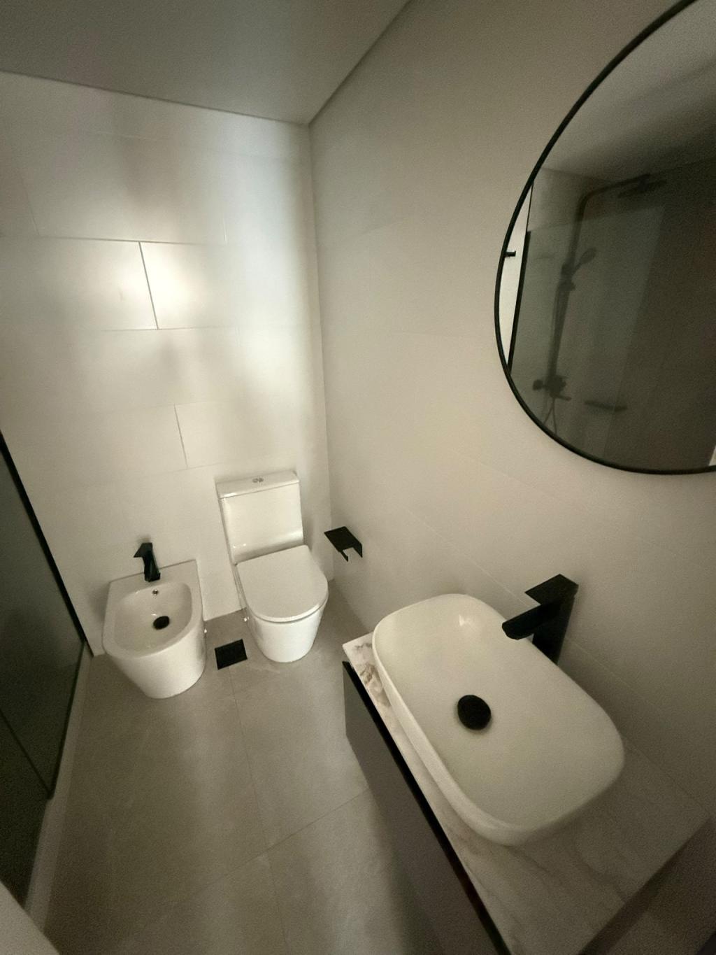 Alquiler apartamento 2 dormitorios a estrenar en Cordón Sur.