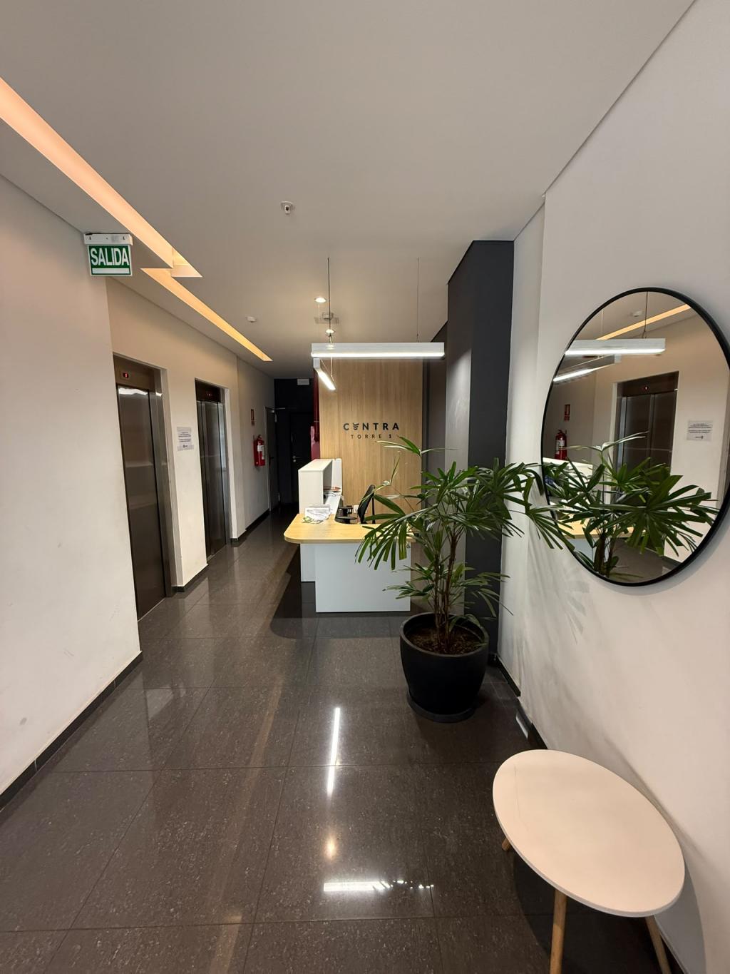 Alquiler apartamento 2 dormitorios y garage en cordón sur.