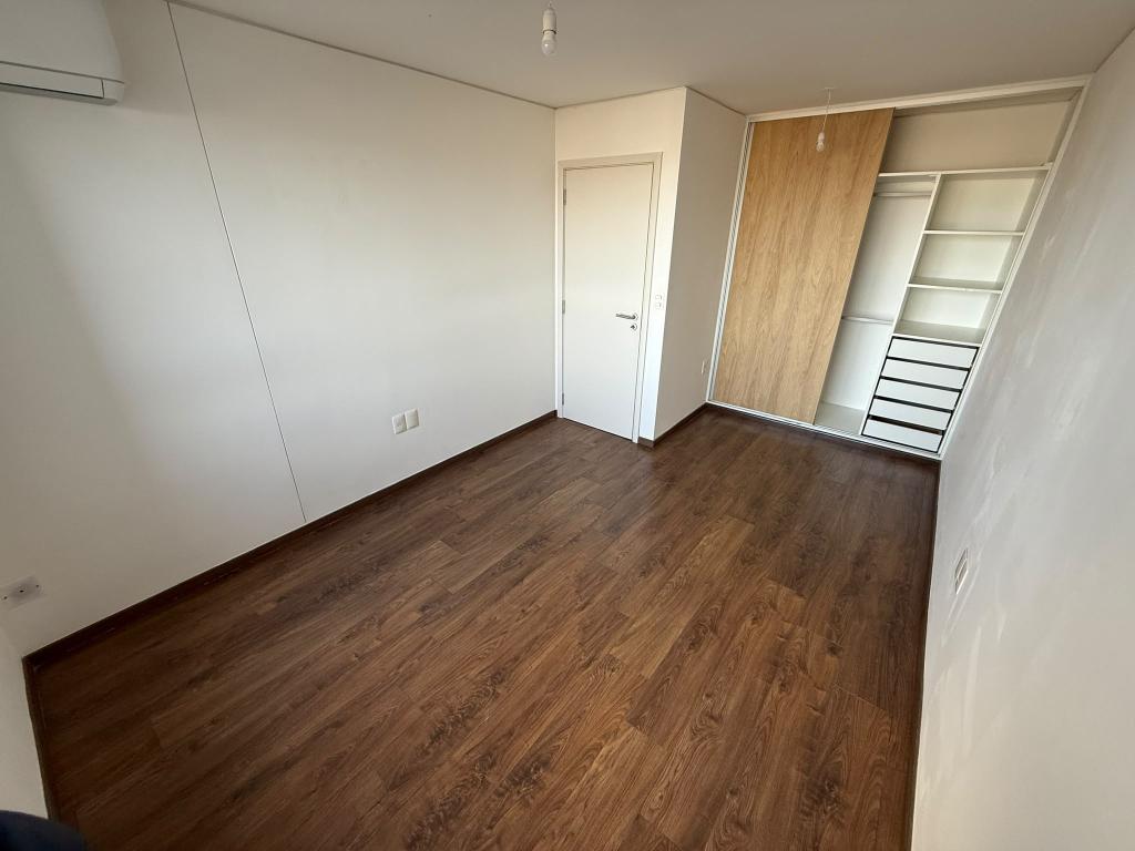 Alquiler apartamento 2 dormitorios y garage en cordón sur.